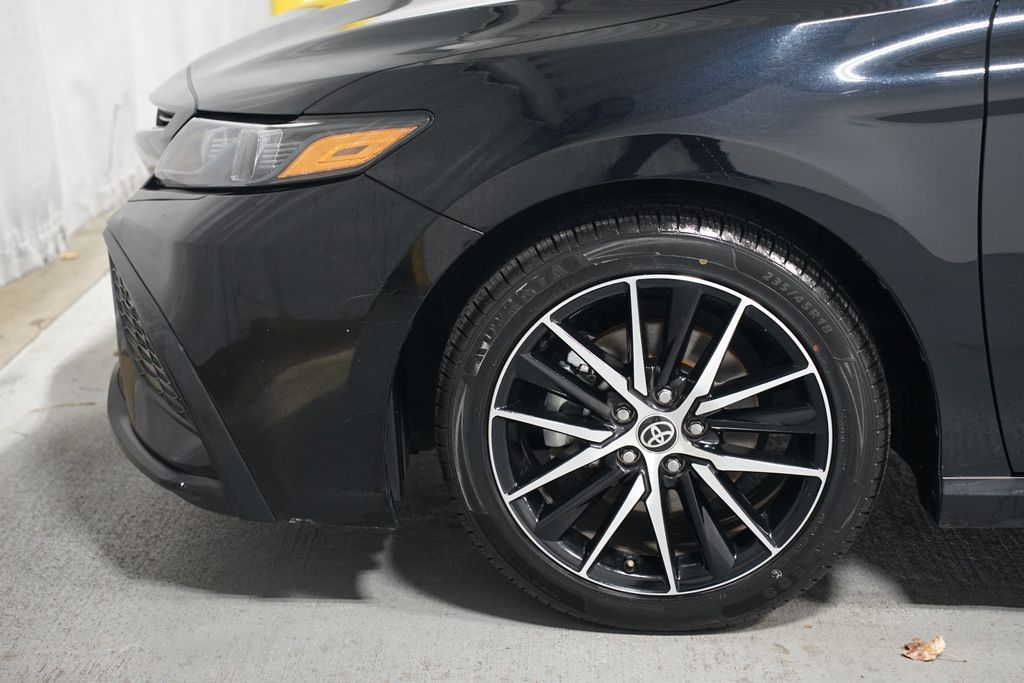 Thumbnail: 2024 Toyota Camry - 5