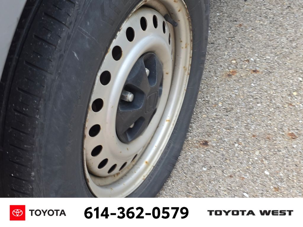 Used 2004  Honda LX image 9