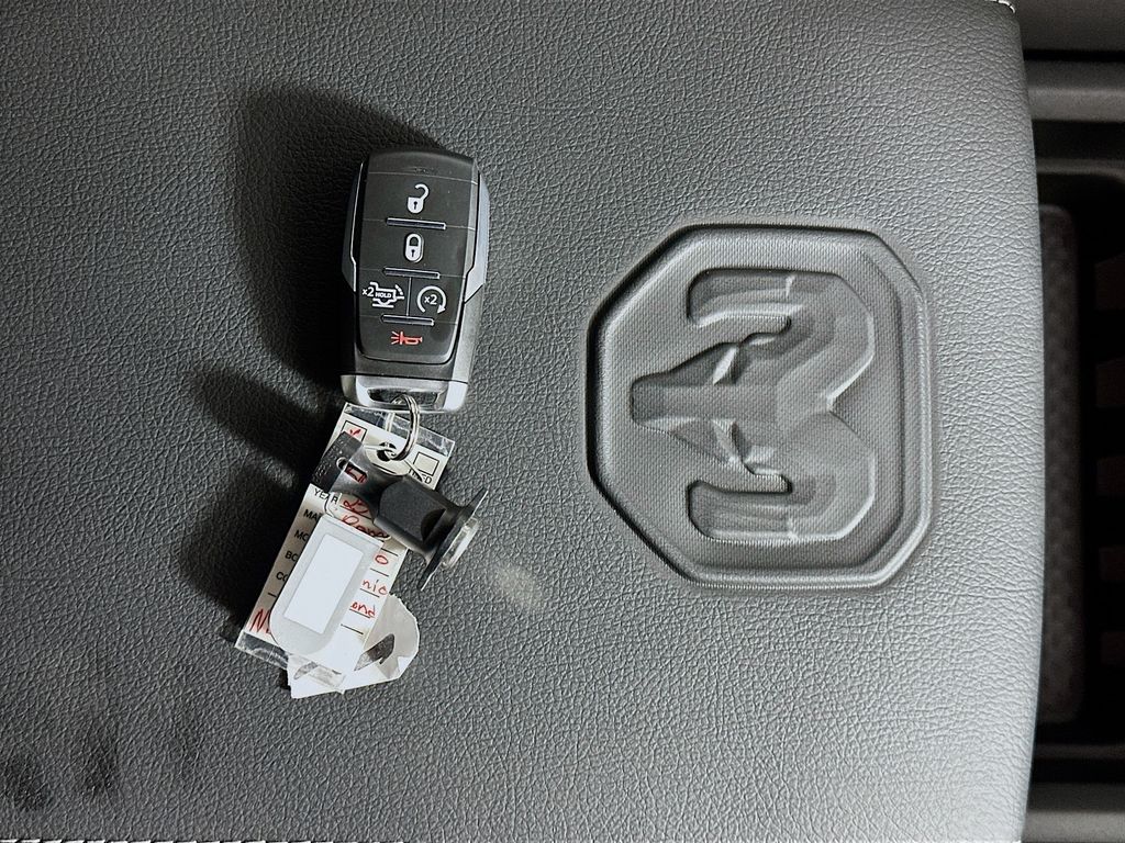 New 2025 Black Ram Laramie 14in Dually image 20