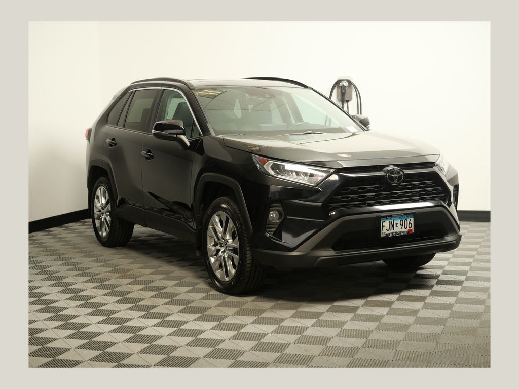 Midnight Black Metallic 2020 Toyota RAV4 XLE Premium AWD SUV / Crossover All-Wheel Drive 8-Speed Automatic