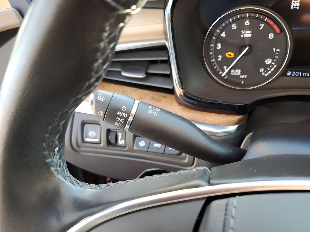 Used Car 2020 Cadillac Xt5  Premium Luxury For Sale Under $25,000 In Austin, Texas