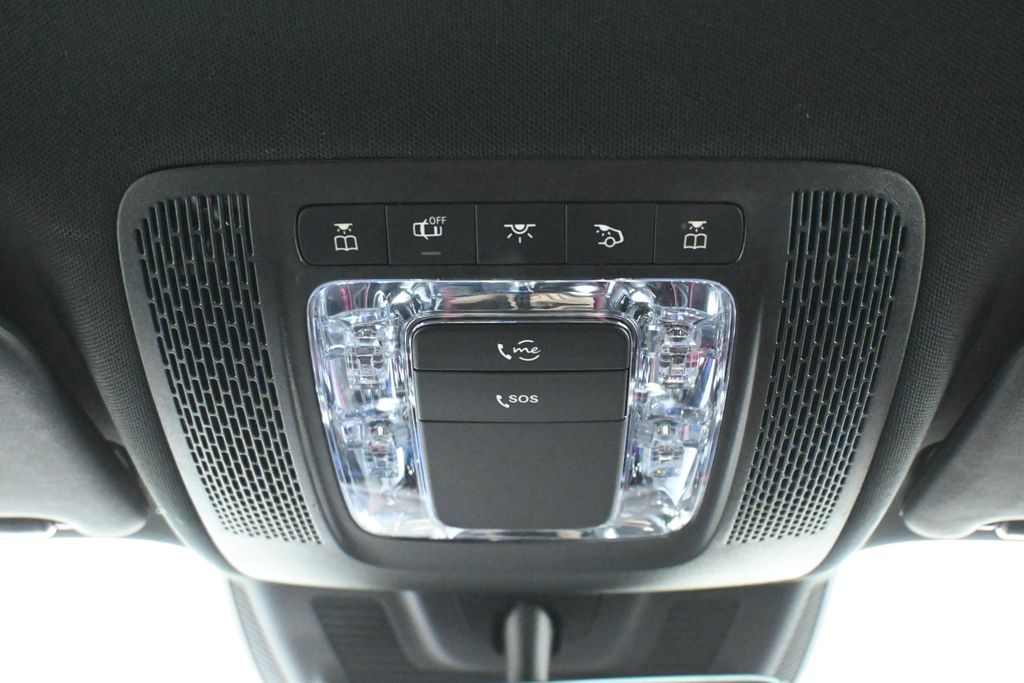 Thumbnail: 2023 Mercedes-Benz GLA - 18