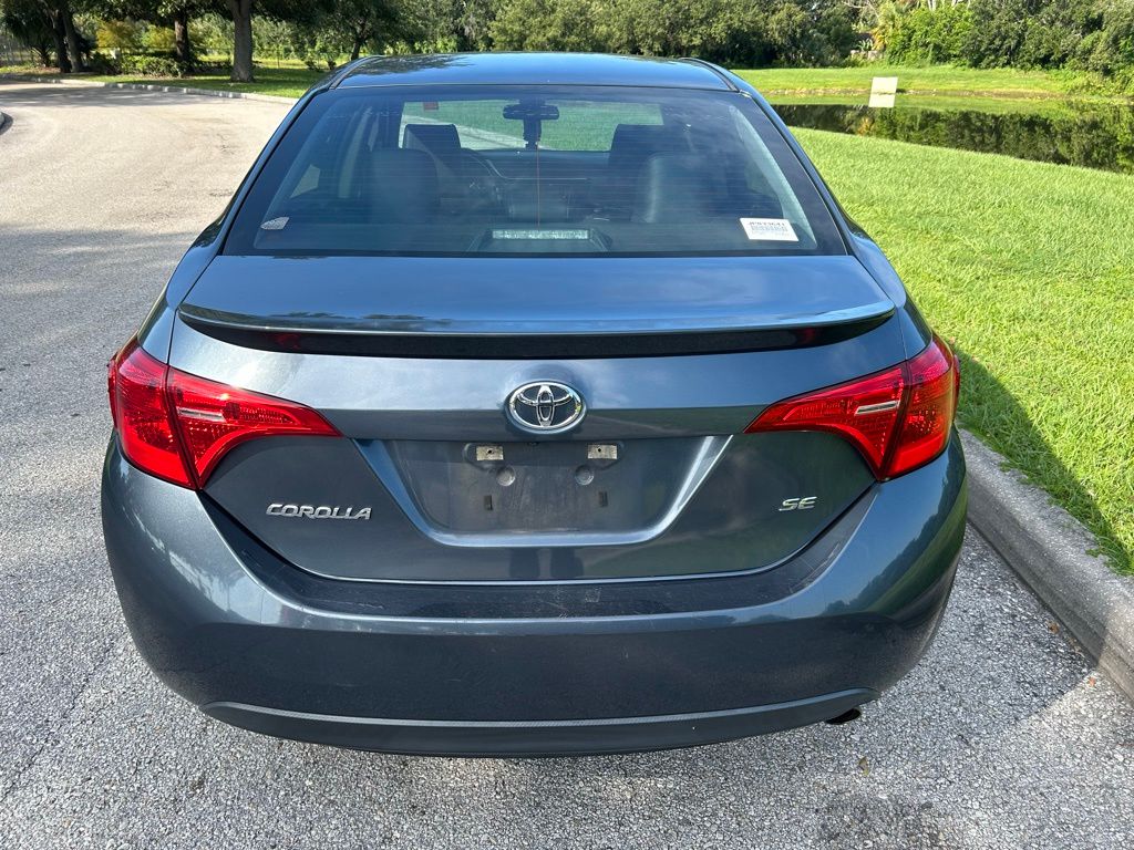 Thumbnail: 2018 Toyota Corolla - 4