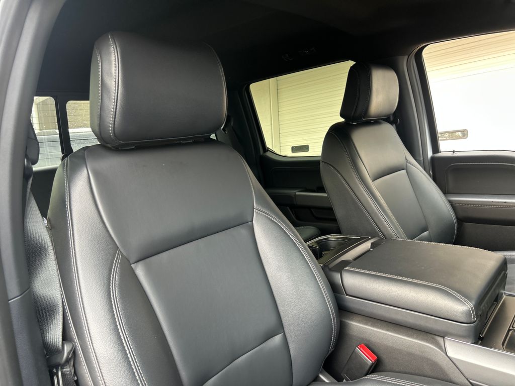 Used 2025 White Ford XLT image 13