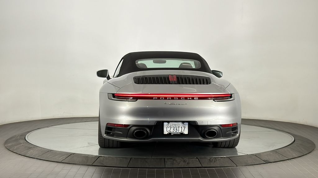 2024 Porsche 911 Carrera S 4