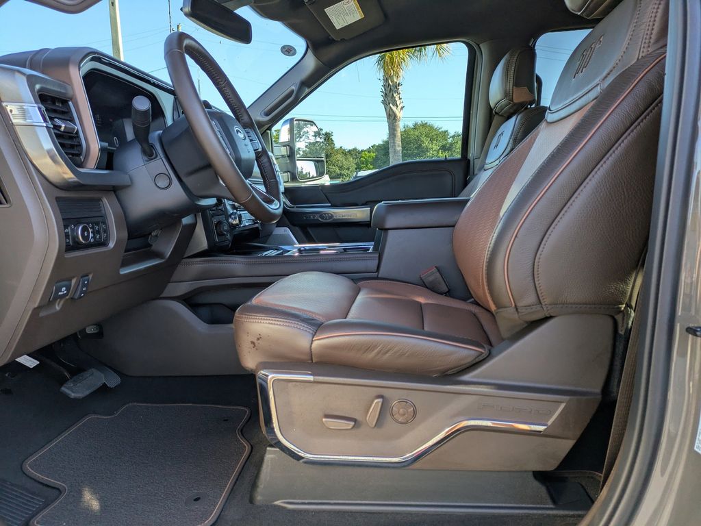 2026 Ford F-350 Super Duty King Ranch