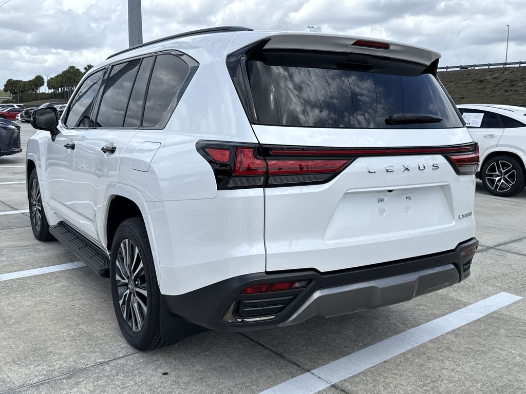 Thumbnail: 2024 Lexus LX - 10