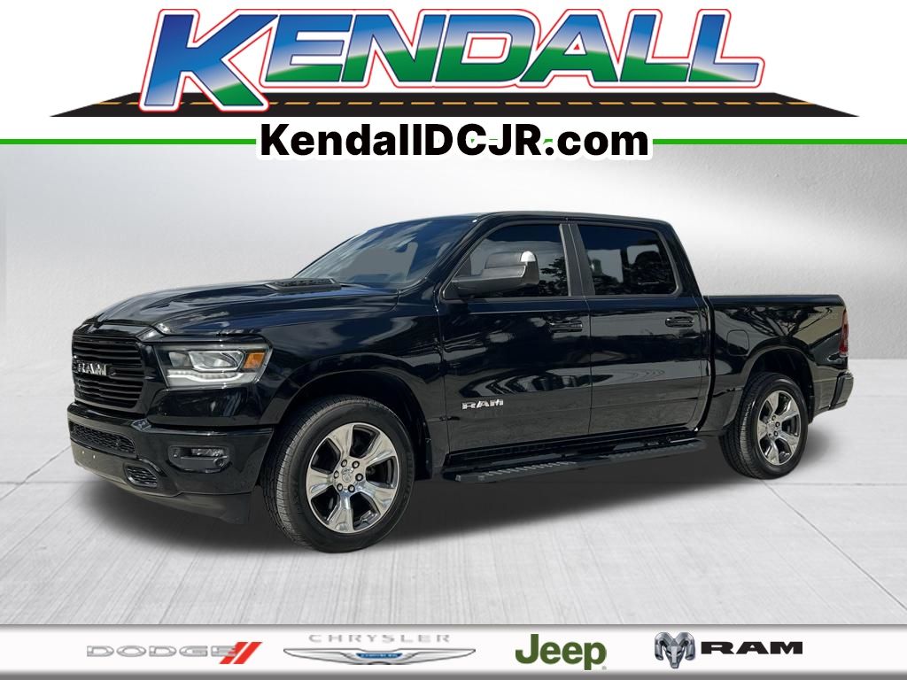 2023 RAM 1500 Laramie Crew Cab 4WD