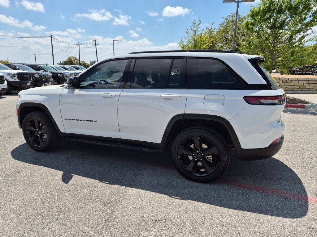 Used Car 2024 Jeep Grand Cherokee  Limited For Sale Under $40,000 In Austin, Texas