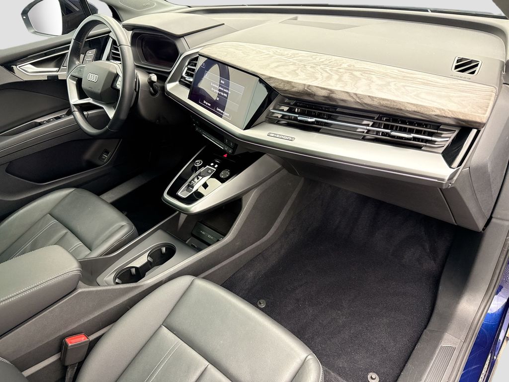 Thumbnail: 2023 Audi Q4 e-tron - 16