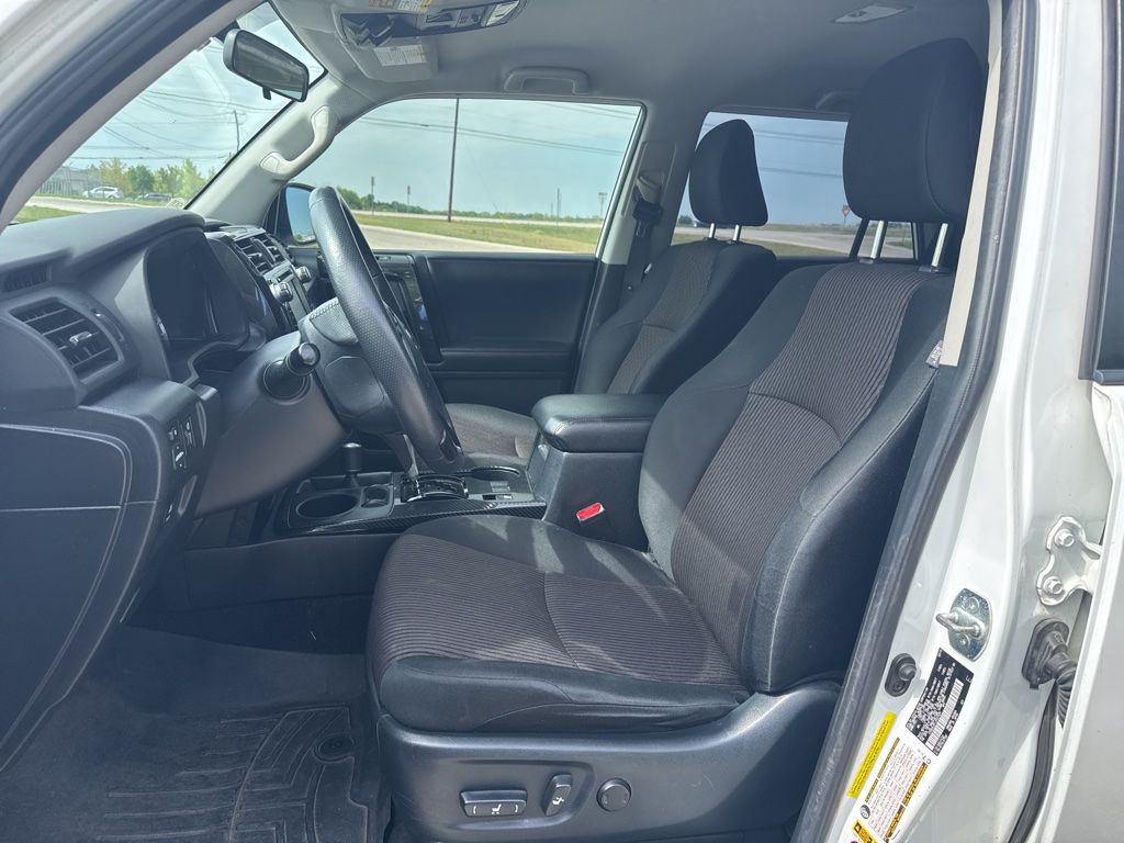 Used Car 2018 Toyota 4runner  For Sale Under $35,000 In Taylor, Texas