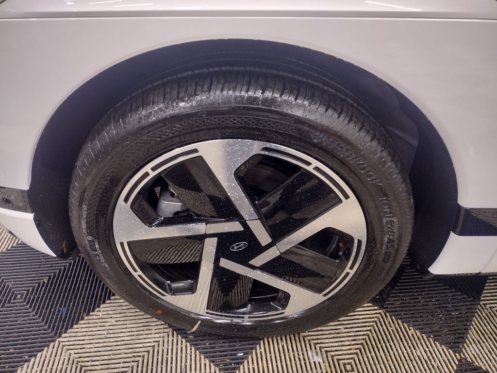 2026 Hyundai IONIQ 9 Performance Calligraphy
