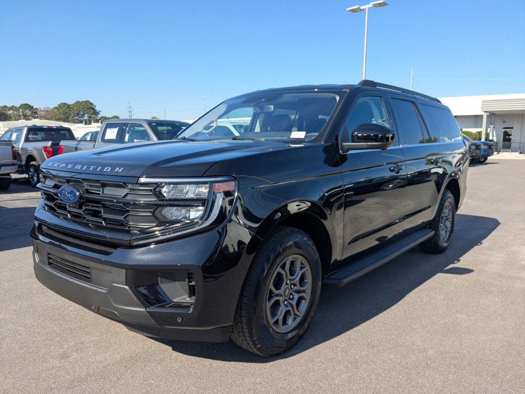 2025 Ford Expedition Active MAX