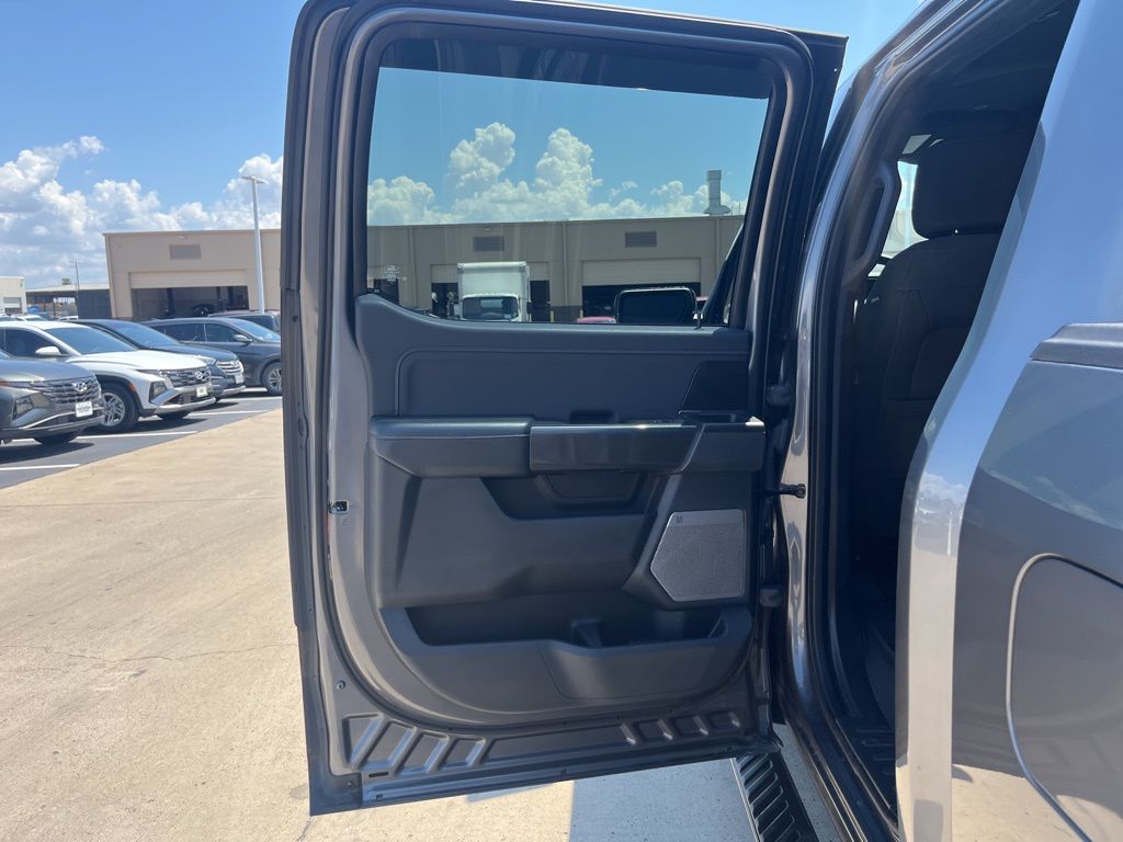 Thumbnail: 2023 Ford F-150 - 15