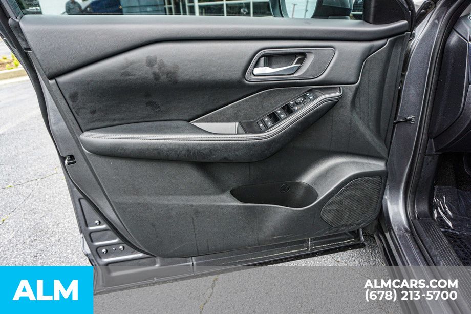 Used 2025 Gray Nissan SV image 45