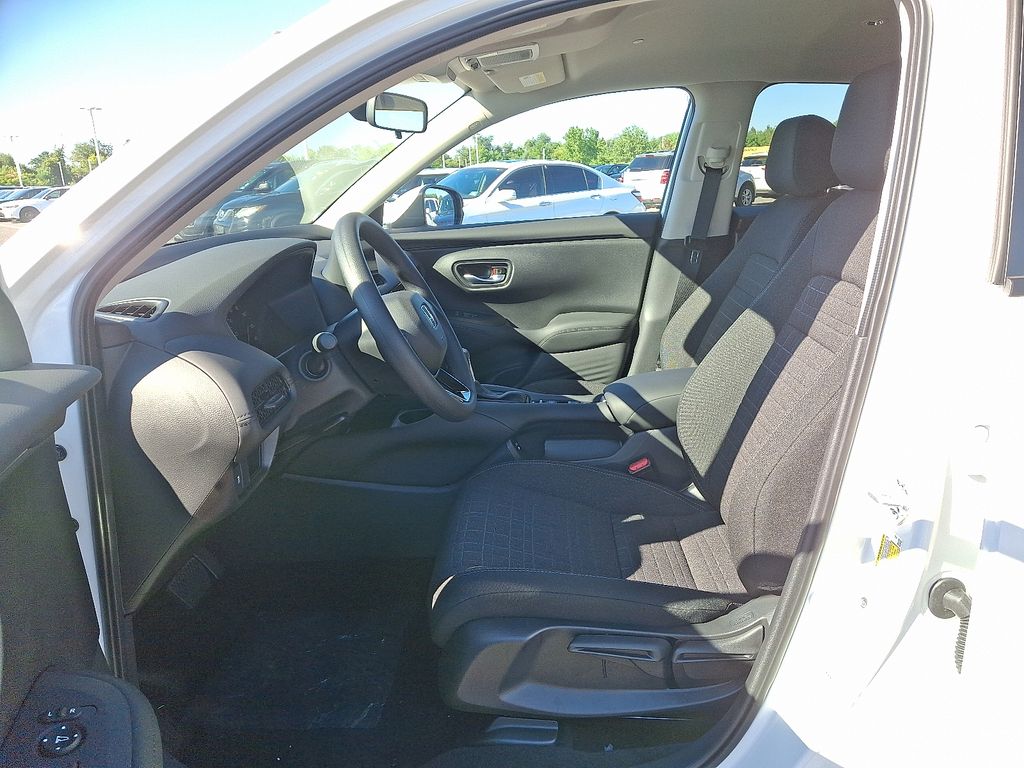 Thumbnail: 2026 Honda HR-V - 6