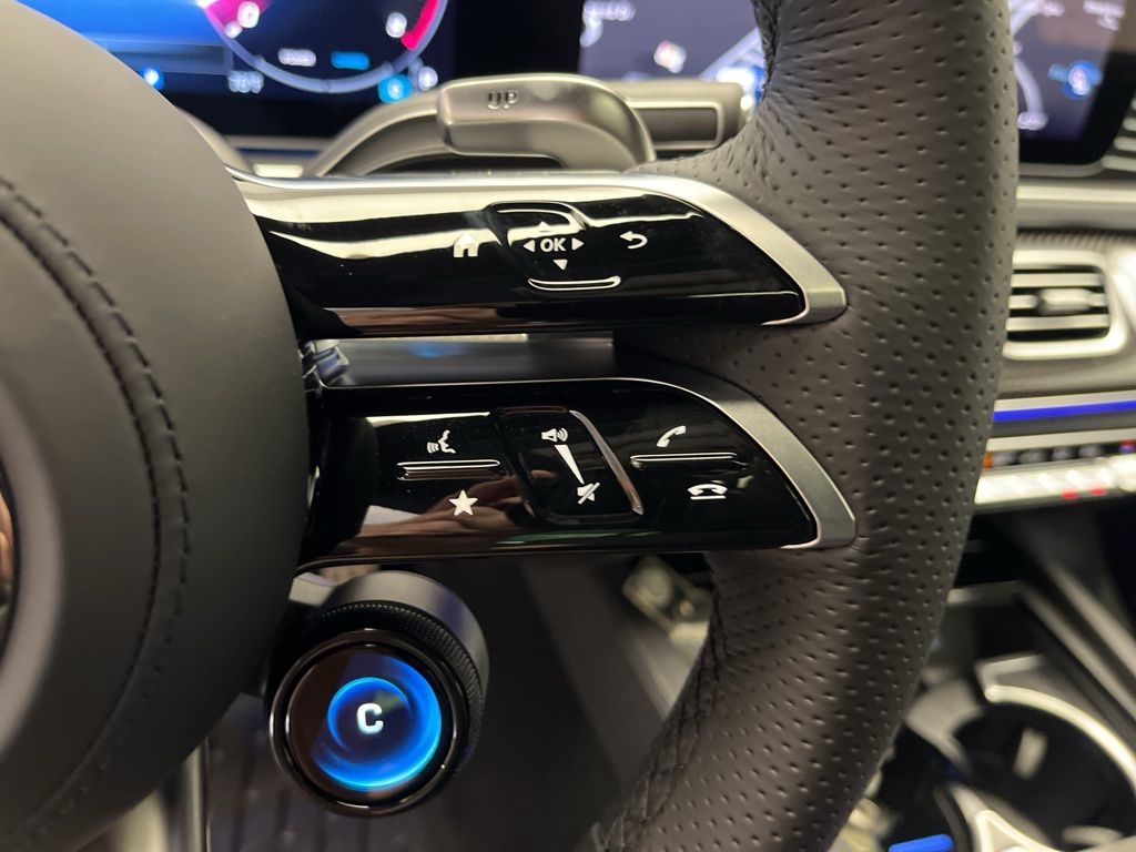 Thumbnail: 2026 Mercedes-Benz GLE - 15