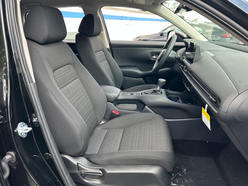 Thumbnail: 2027 Honda HR-V - 19