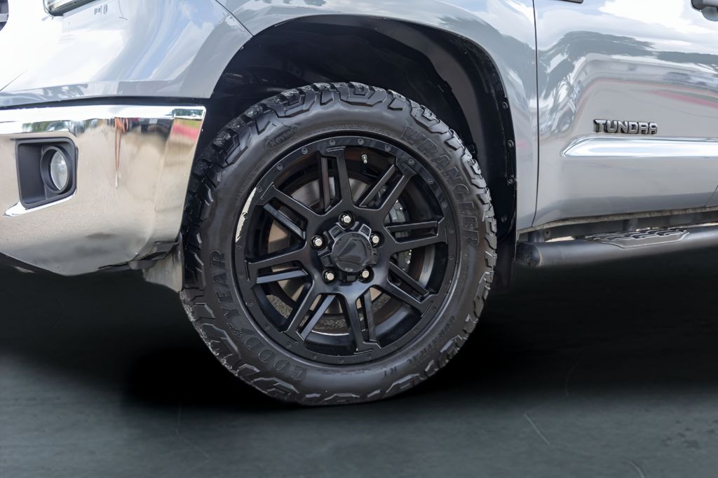 Used Car 2020 Toyota Tundra  Sr5 For Sale Under $40,000 In Austin, Texas