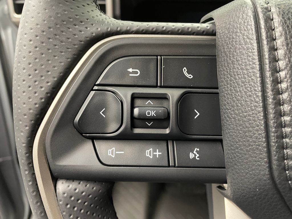 Thumbnail: 2025 Toyota 4Runner - 31