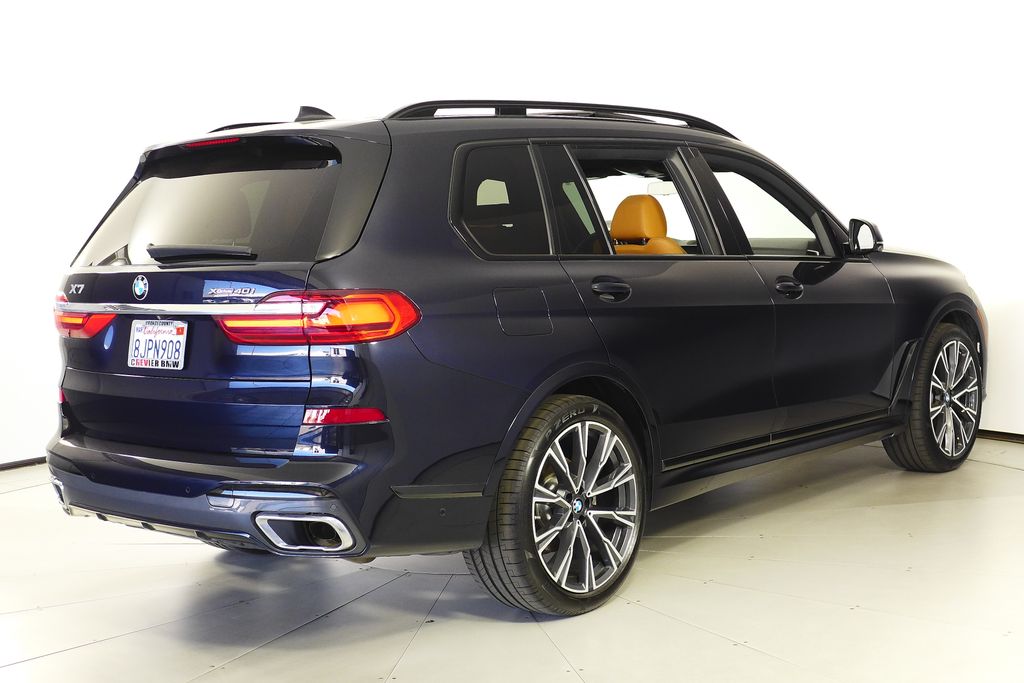 Thumbnail: 2019 BMW X7 - 7