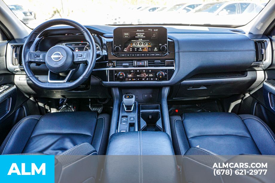 Used 2025 Black Nissan SL image 28