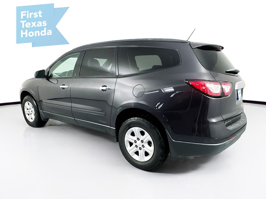 2015 Chevrolet Traverse LS photo