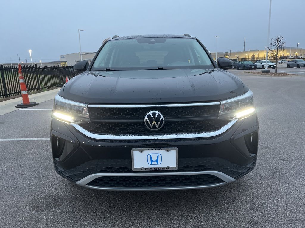 Thumbnail: 2024 Volkswagen Taos - 2