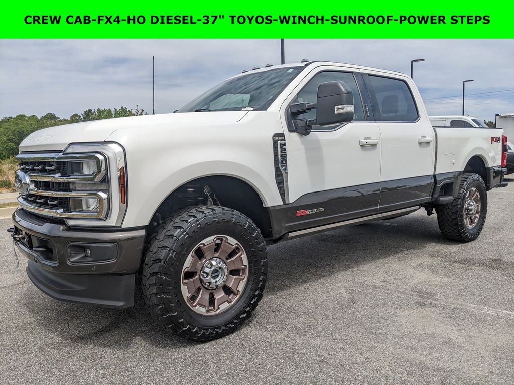 Star White Metallic Tri-Coat 2024 Ford F-250 Super Duty King Ranch Crew Cab 4WD Pickup Truck Four-Wheel Drive 10-Speed Automatic