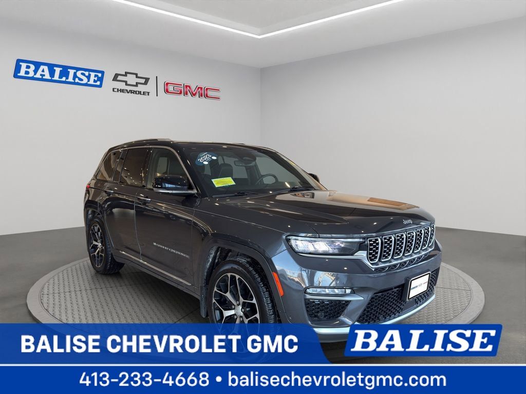 2023 Jeep Grand Cherokee Summit 4WD