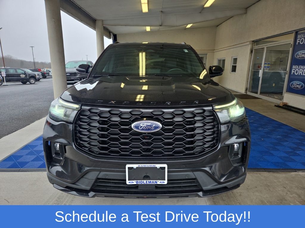 View vehicle photo 2