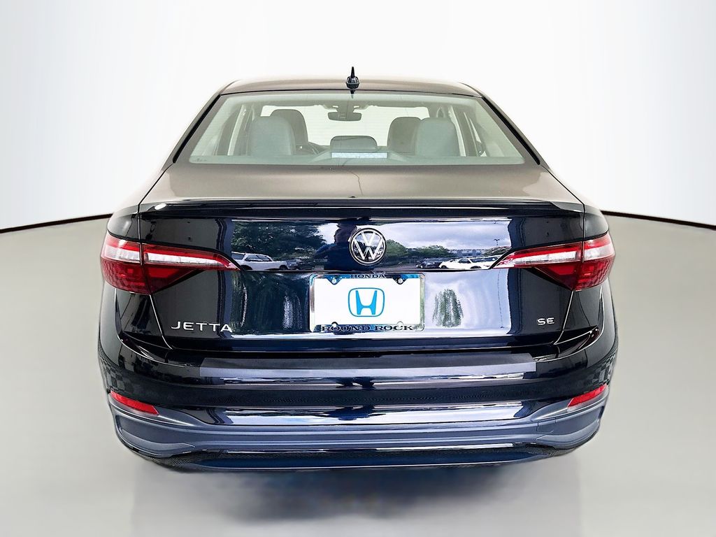 Thumbnail: 2024 Volkswagen Jetta - 6