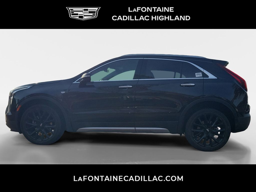 2022 Cadillac XT4 Premium Luxury 4