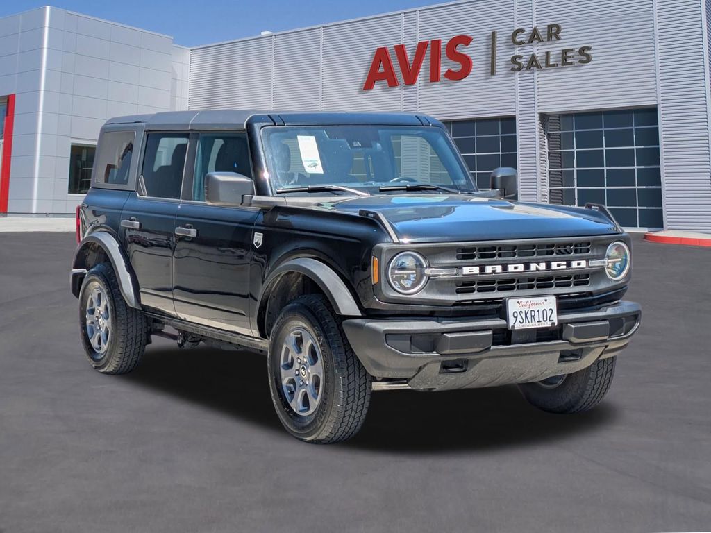 View vehicle photo 3