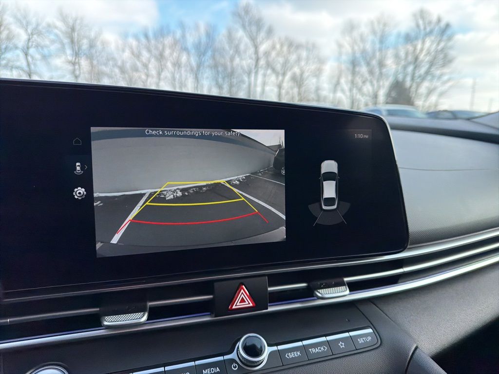 Thumbnail: 2023 Hyundai Elantra - 30