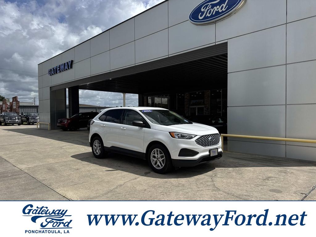 Oxford White 2024 Ford Edge SE AWD SUV / Crossover All-Wheel Drive 8-Speed Automatic