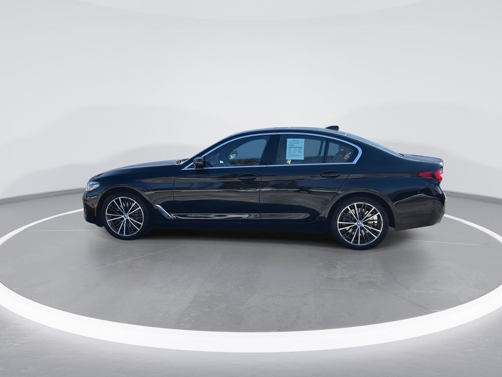 Thumbnail: 2023 BMW 5 Series - 5