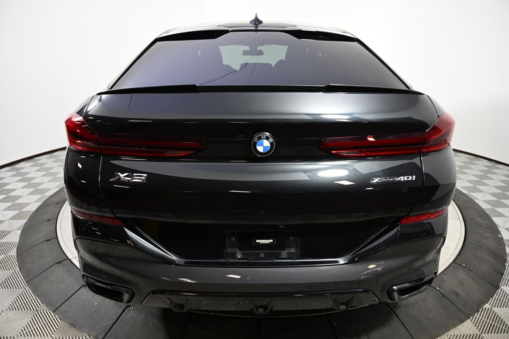 Thumbnail: 2022 BMW X6 - 4