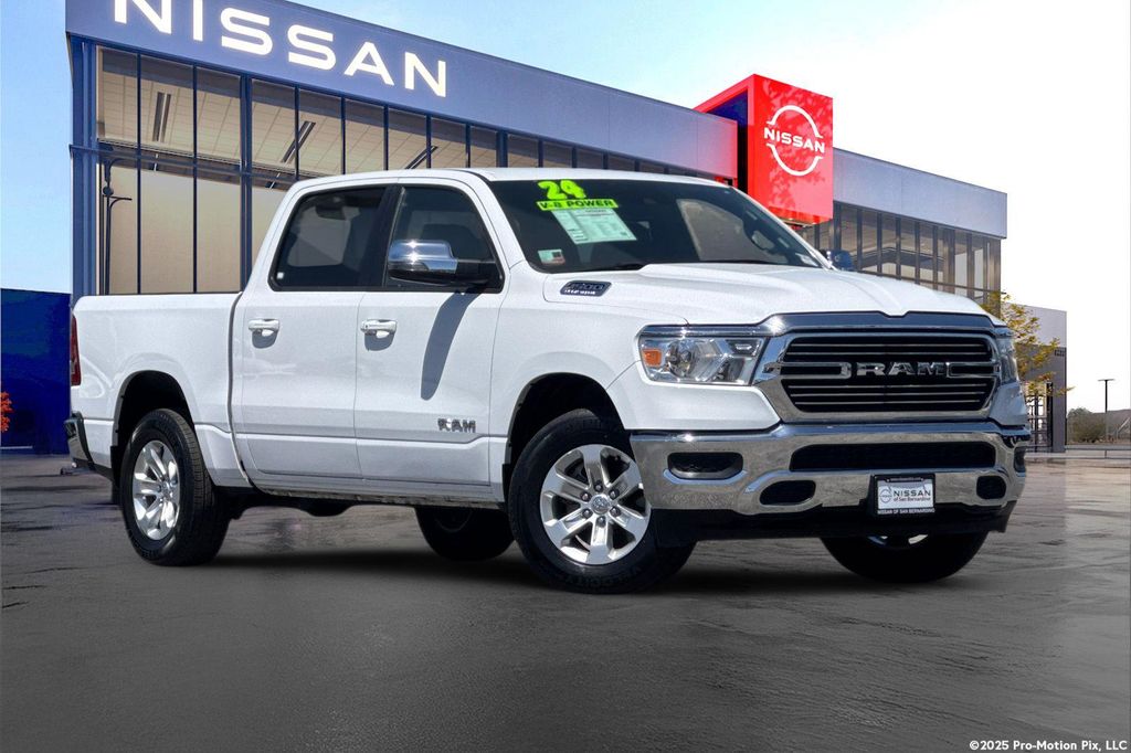 2024 RAM 1500 Laramie 4x4 Crew Cab 5'7's photo