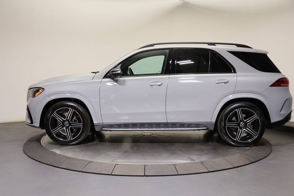 Thumbnail: 2026 Mercedes-Benz GLE - 4