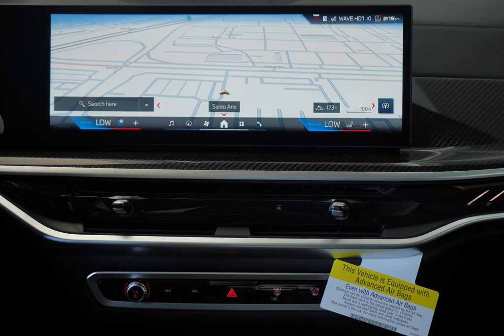 Thumbnail: 2026 BMW X7 - 15