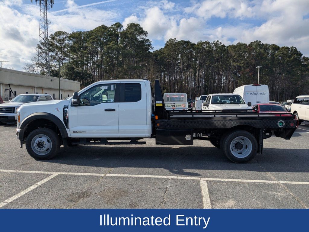 2025 Ford F-450 Chassis XL