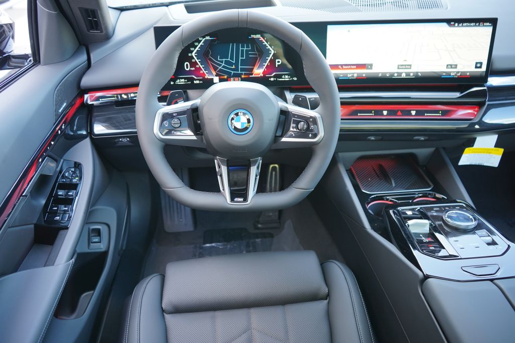 Thumbnail: 2026 BMW 5 Series - 17