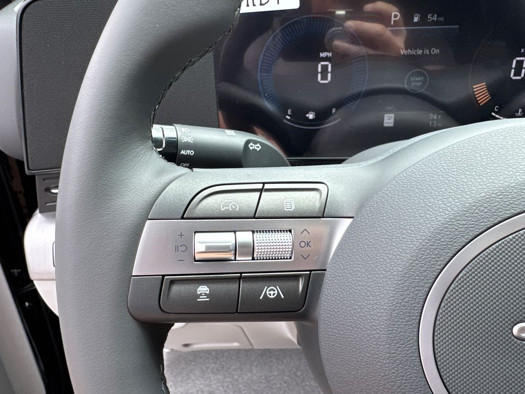 2026 Hyundai Kona SEL photo 12