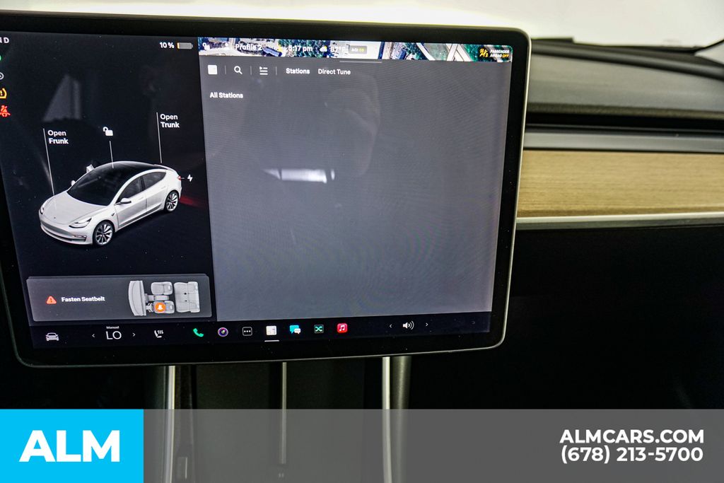 Used 2018  Tesla Long Range image 37