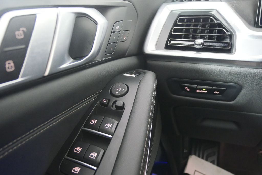 2025 BMW X5 sDrive40i 20