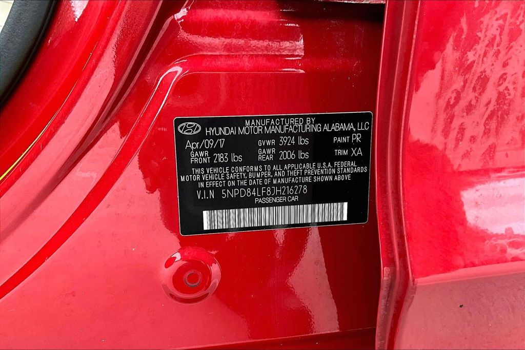 Used 2018 Red Hyundai Limited image 35