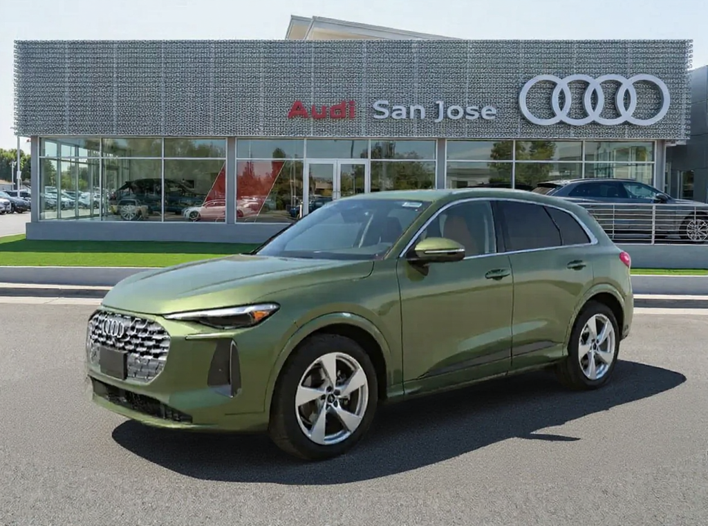 Thumbnail: 2025 Audi Q5 - 1