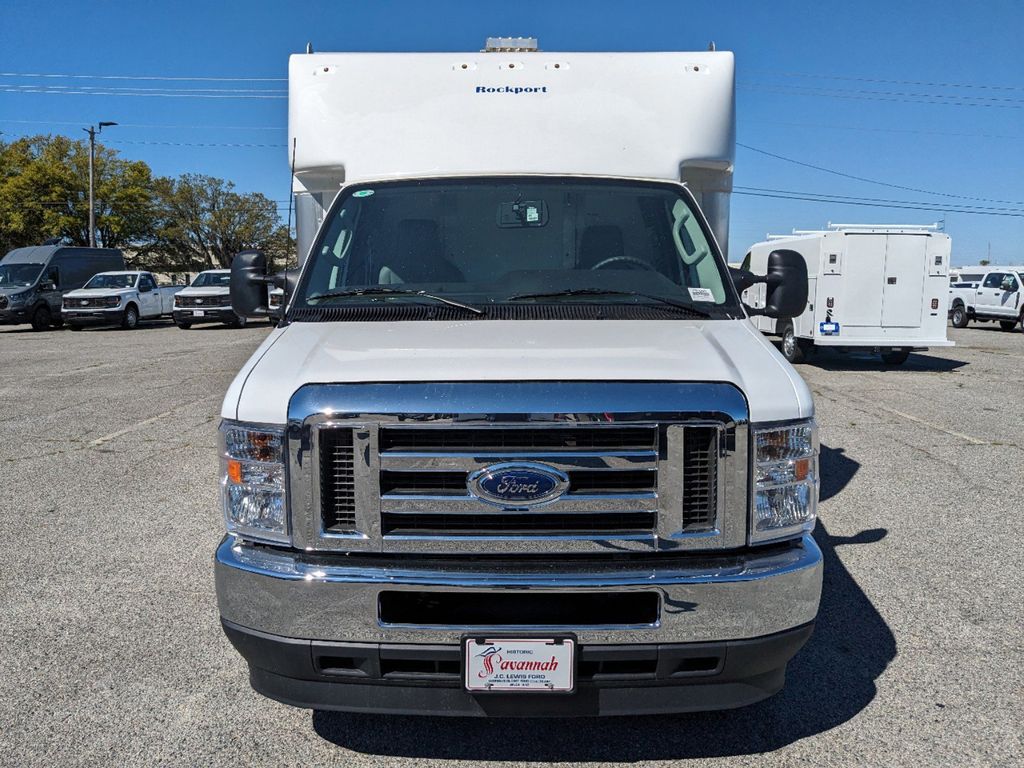 2024 Ford E-Series E-350 SD