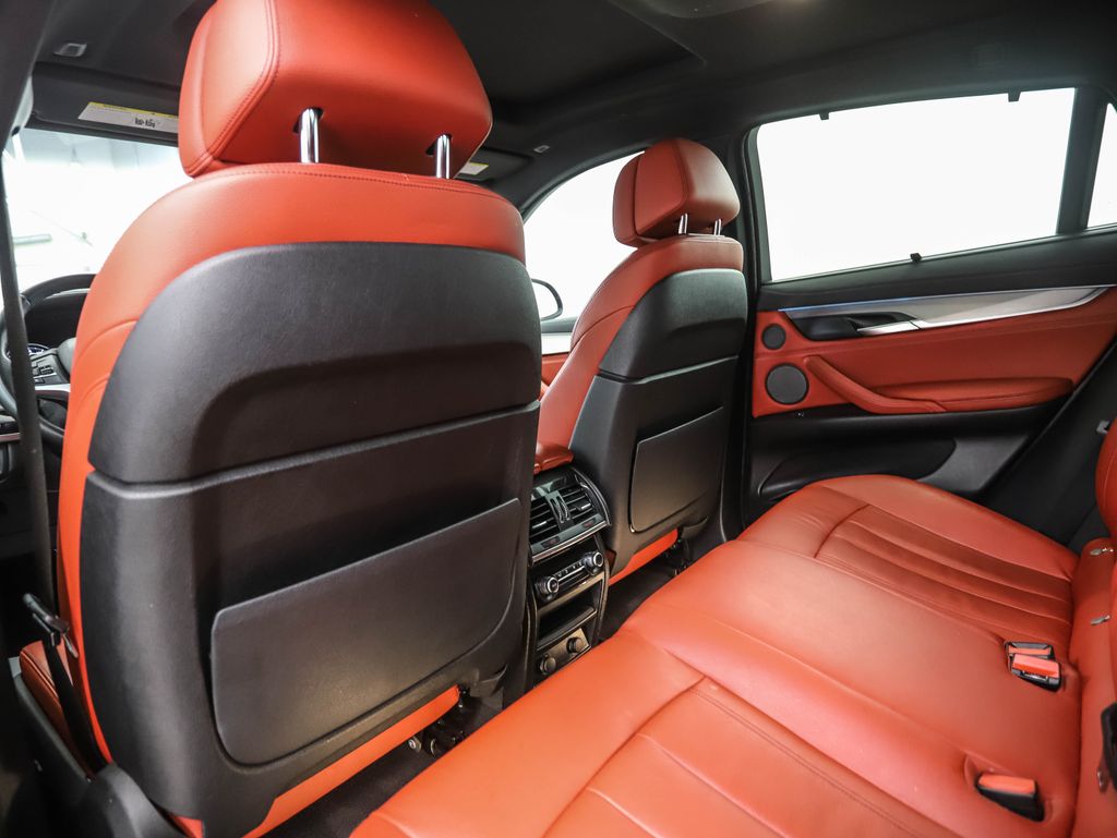 Thumbnail: 2018 BMW X6 - 21